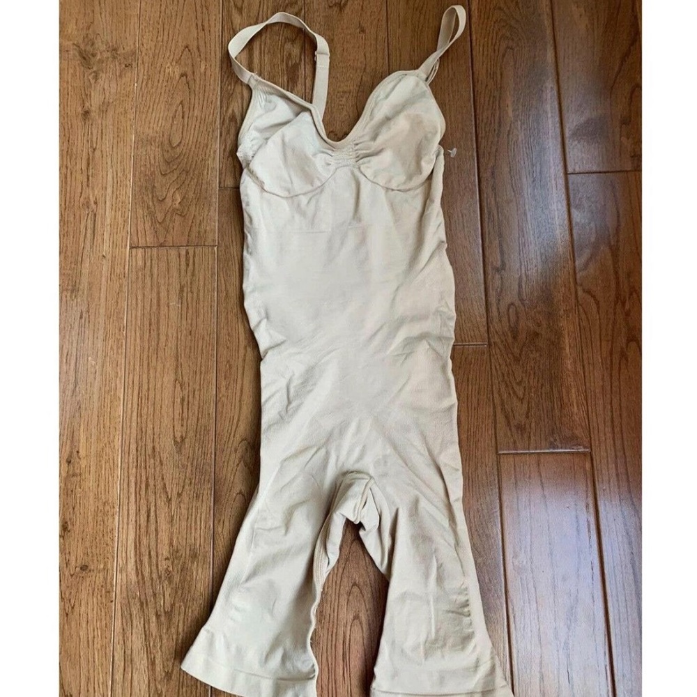 skims sculpting body suit mid thigh